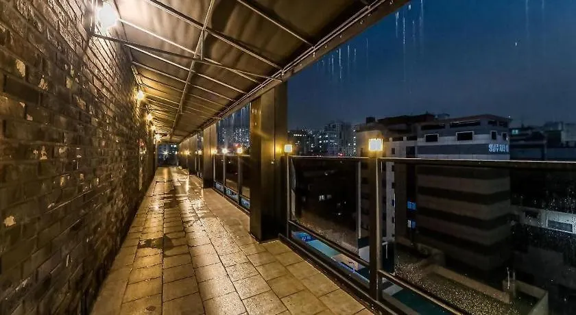 To Heaven Hotel Nampo 釜山 2*,