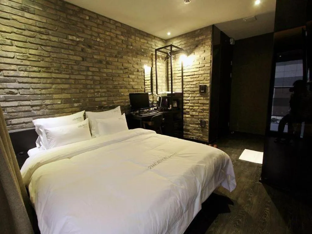 To Heaven Hotel Nampo Busan Motel