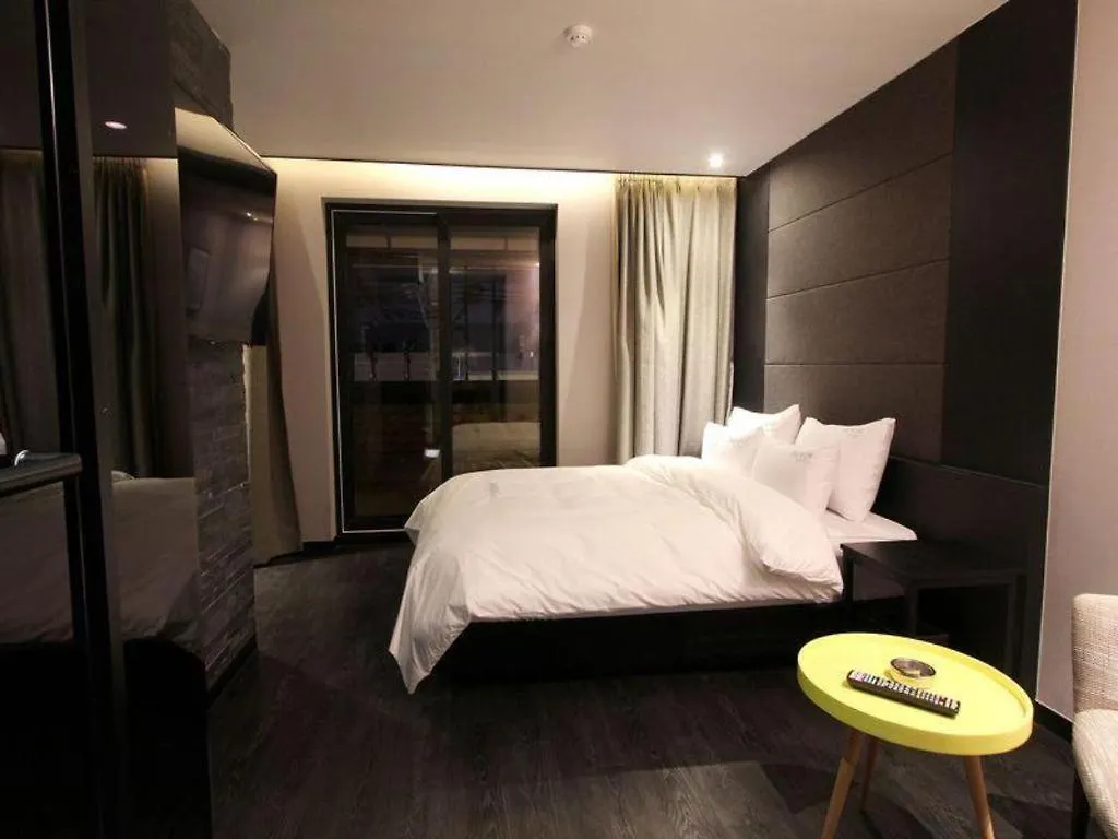 To Heaven Hotel Nampo Busan Motel