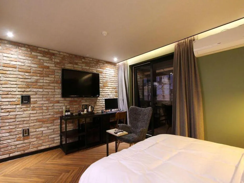 To Heaven Hotel Nampo Busan Motel