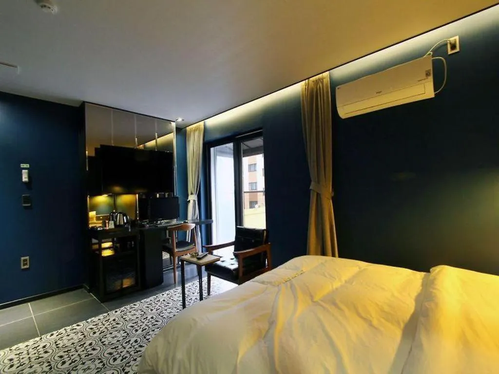 To Heaven Hotel Nampo Busan 2*,  Coreia do Sul