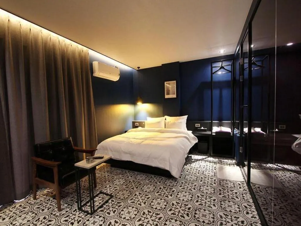 To Heaven Hotel Nampo Busan Motel