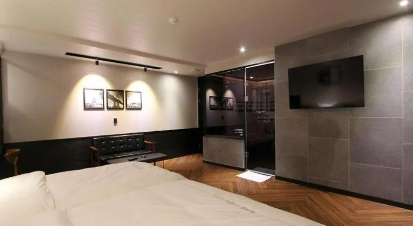 To Heaven Hotel Nampo 釜山 汽车旅馆