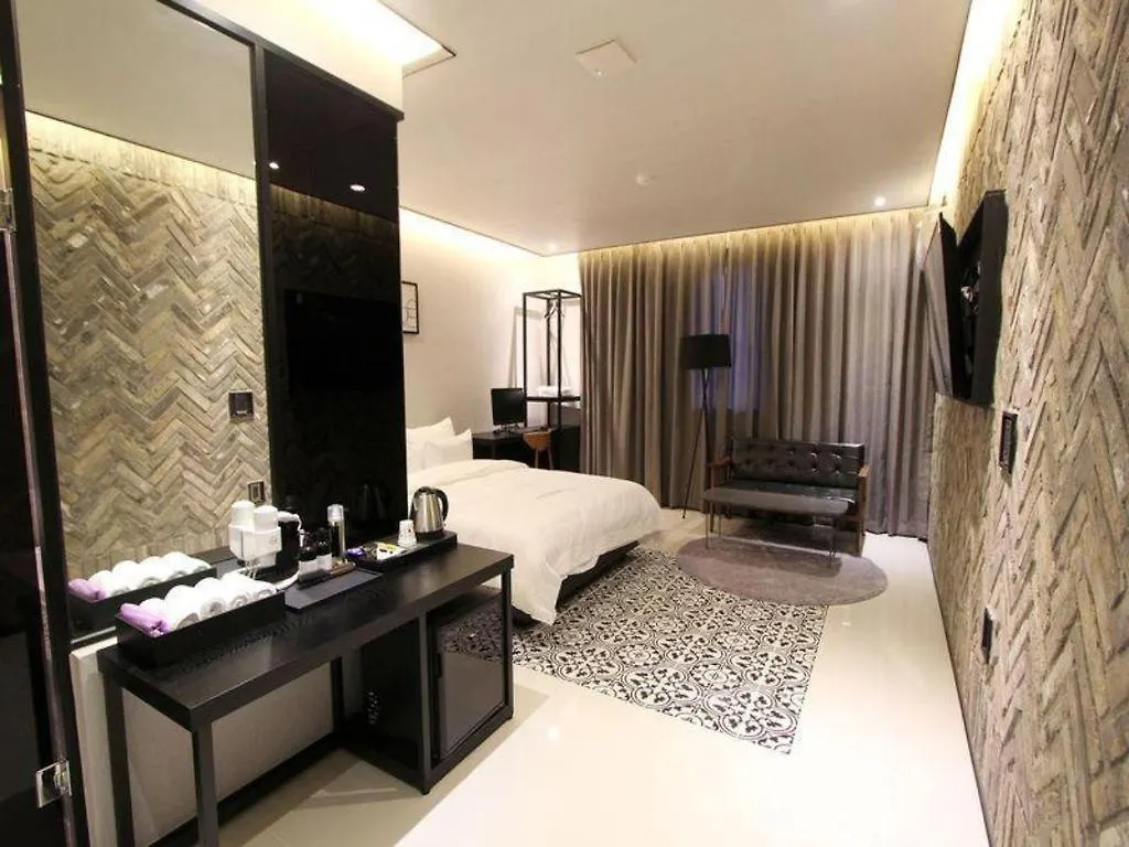 ** モーテル To Heaven Hotel Nampo 釜山広域市 韓国